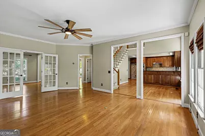 5702 Fallsbrook Lane NW, Acworth, GA 30101 - Photo 7