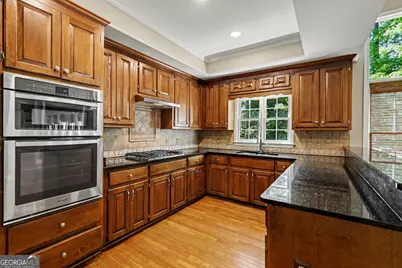 5702 Fallsbrook Lane NW, Acworth, GA 30101 - Photo 15