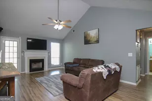 604 Gateway Dr, Bonaire, GA 31005 - Photo 3