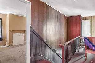 223 W 38th St, Savannah, GA 31401 - Photo 25