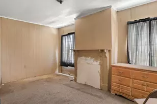 223 W 38th St, Savannah, GA 31401 - Photo 23