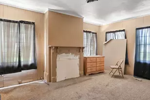 223 W 38th St, Savannah, GA 31401 - Photo 21