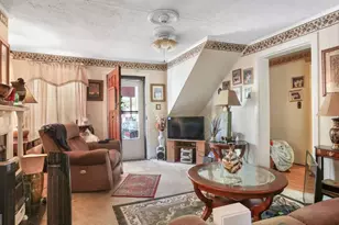 223 W 38th St, Savannah, GA 31401 - Photo 29