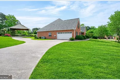 3057 Biltmore Woods Drive, Buford, GA 30519 - Photo 1