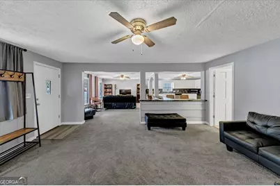 6071 N Main Street SE, Acworth, GA 30101 - Photo 9