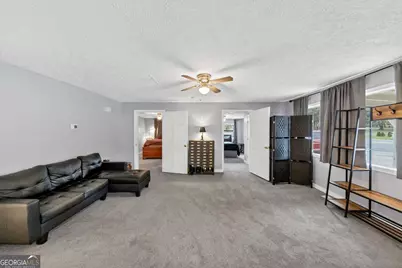 6071 N Main Street SE, Acworth, GA 30101 - Photo 5