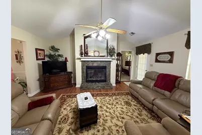 202 Kingswood Drive, Dublin, GA 31021 - Photo 7