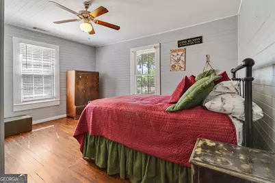 565 Williford Street, Commerce, GA 30529 - Photo 9