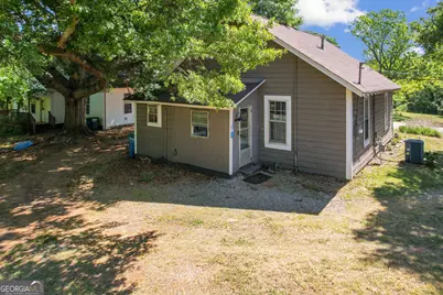 565 Williford Street, Commerce, GA 30529 - Photo 5