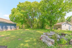 717 W 12th St, Chickamauga, GA 30707 - Photo 23