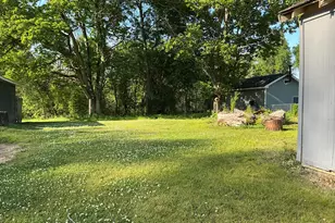 717 W 12th St, Chickamauga, GA 30707 - Photo 3