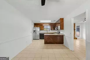 761 Robin Hood Dr, Hinesville, GA 31313 - Photo 7