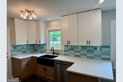 2274 Carey Drive SE, Atlanta, GA 30315 - Photo 11