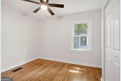 2274 Carey Drive SE, Atlanta, GA 30315 - Photo 17
