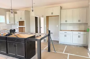 27 Rex Rd, Williamson, GA 30292 - Photo 17