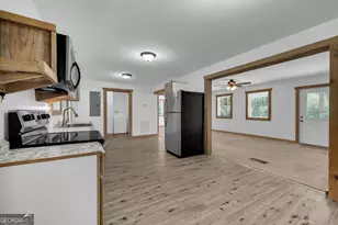 2405 Athens Hwy, Elberton, GA 30635 - Photo 13