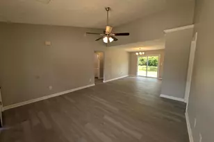 154 Crystal Brook, Griffin, GA 30223 - Photo 3