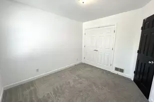 2232 Dunseath Ave NW, Atlanta, GA 30318 - Photo 7
