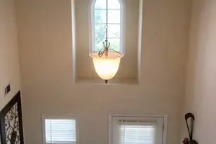 5570 Chatham Cir NW, Norcross, GA 30071 - Photo 5