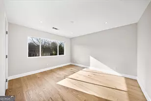 250 Bruton Way, Sandy Springs, GA 30342 - Photo 33