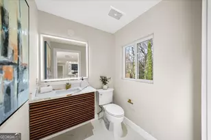 250 Bruton Way, Sandy Springs, GA 30342 - Photo 17