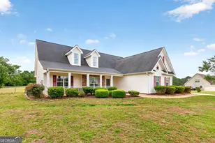 735 Irish Hill Dr, Concord, GA 30206 - Photo 3