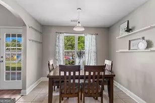 217 Ellington Ct, Perry, GA 31069 - Photo 7