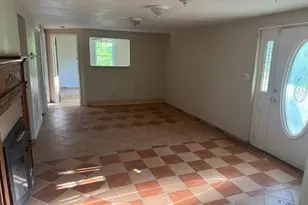 217 Central Lake Cir, Griffin, GA 30223 - Photo 17