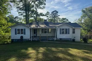 217 Central Lake Cir, Griffin, GA 30223 - Photo 1