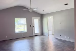 115 Lake Wisteria Ct, Kingsland, GA 31548 - Photo 3