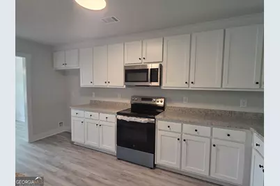 955 Widener Memorial Drive #19, Winder, GA 30680 - Photo 3