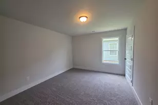 955 Widener Memorial Dr, Winder, GA 30680 - Photo 9