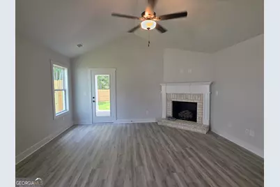 955 Widener Memorial Drive #19, Winder, GA 30680 - Photo 5