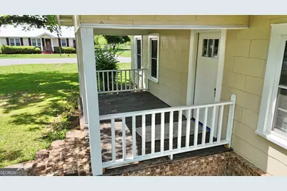 614 S Tillman Street, Glennville, GA 30427 - Photo 5