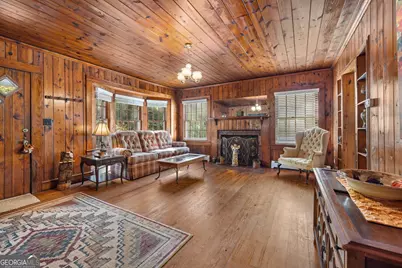 395 E Louise Street, Clarkesville, GA 30523 - Photo 7