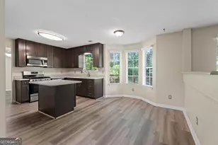 7164 Hazelwood Dr, Jonesboro, GA 30236 - Photo 3