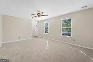 7164 Hazelwood Dr, Jonesboro, GA 30236 - Photo 15
