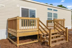 819 Hires, Jesup, GA 31545 - Photo 3