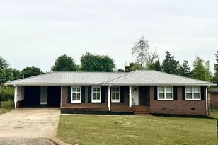 6 Colonial Dr, Newnan, GA 30263 - Photo 1