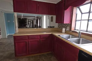 1938 Crooms Dr, Macon, GA 31217 - Photo 13
