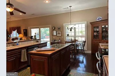 1307 Forest Hill Circle, Vidalia, GA 30474 - Photo 9