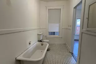 210 E Church St, Sandersville, GA 31082 - Photo 17