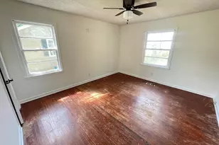 1702 W Highland Ave, Albany, GA 31707 - Photo 11