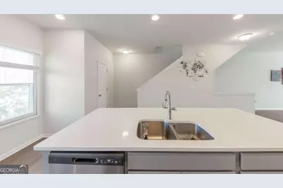 3625 Hawthorne Terrace, Atlanta, GA 30337 - Photo 11