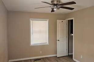 203 Vienna Cir, Fort Valley, GA 31030 - Photo 7