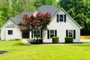 275 Mosby Woods Dr, Newnan, GA 30265 - Photo 1