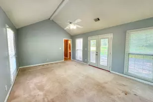 120 Greenbriar Trail, Lagrange, GA 30241 - Photo 9