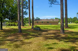 3715 Memorial Dr, Waycross, GA 31503 - Photo 5