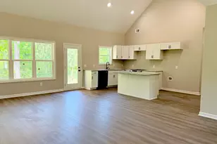117 Mason Ridge, Barnesville, GA 30204 - Photo 3