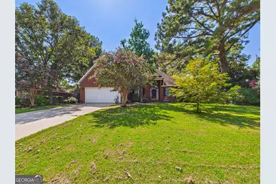 109 Quinelle Drive, Perry, GA 31069 - Photo 1